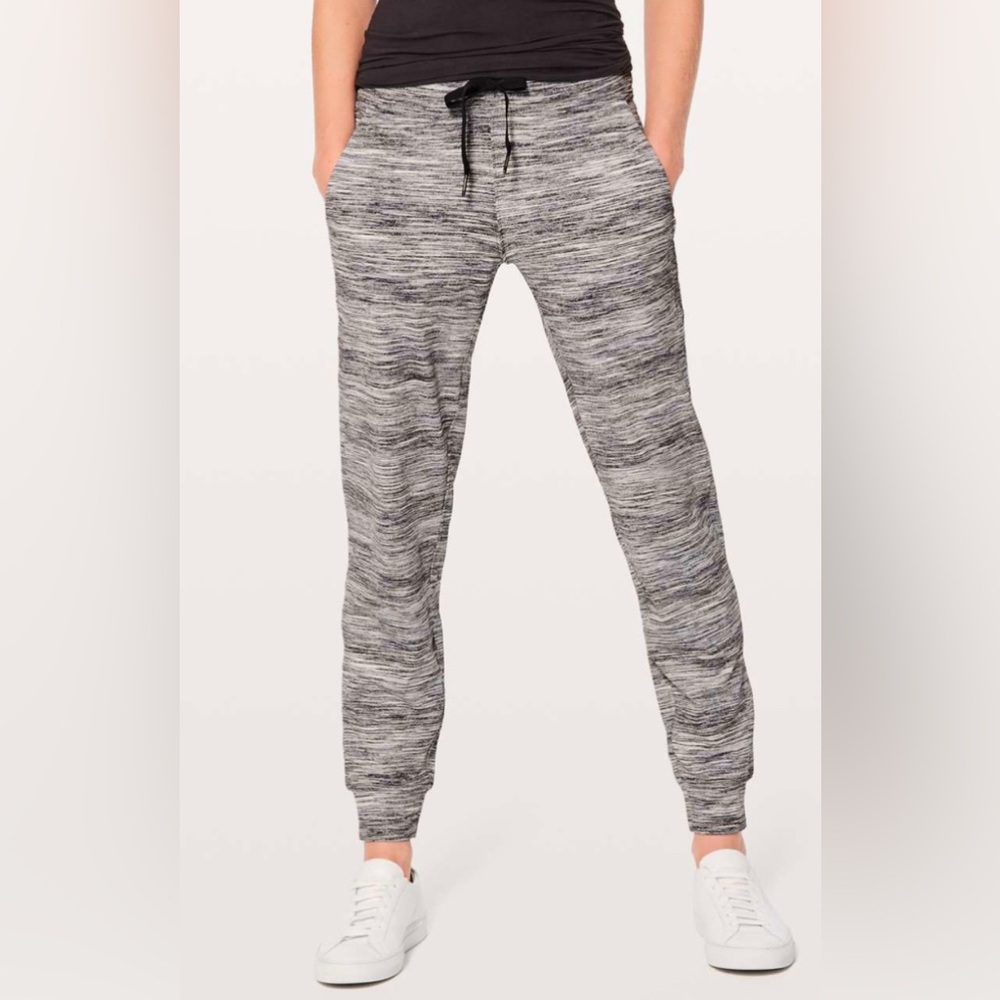 NWOT Lululemon Ready To Rulu Pant Space Dye Camo Black White